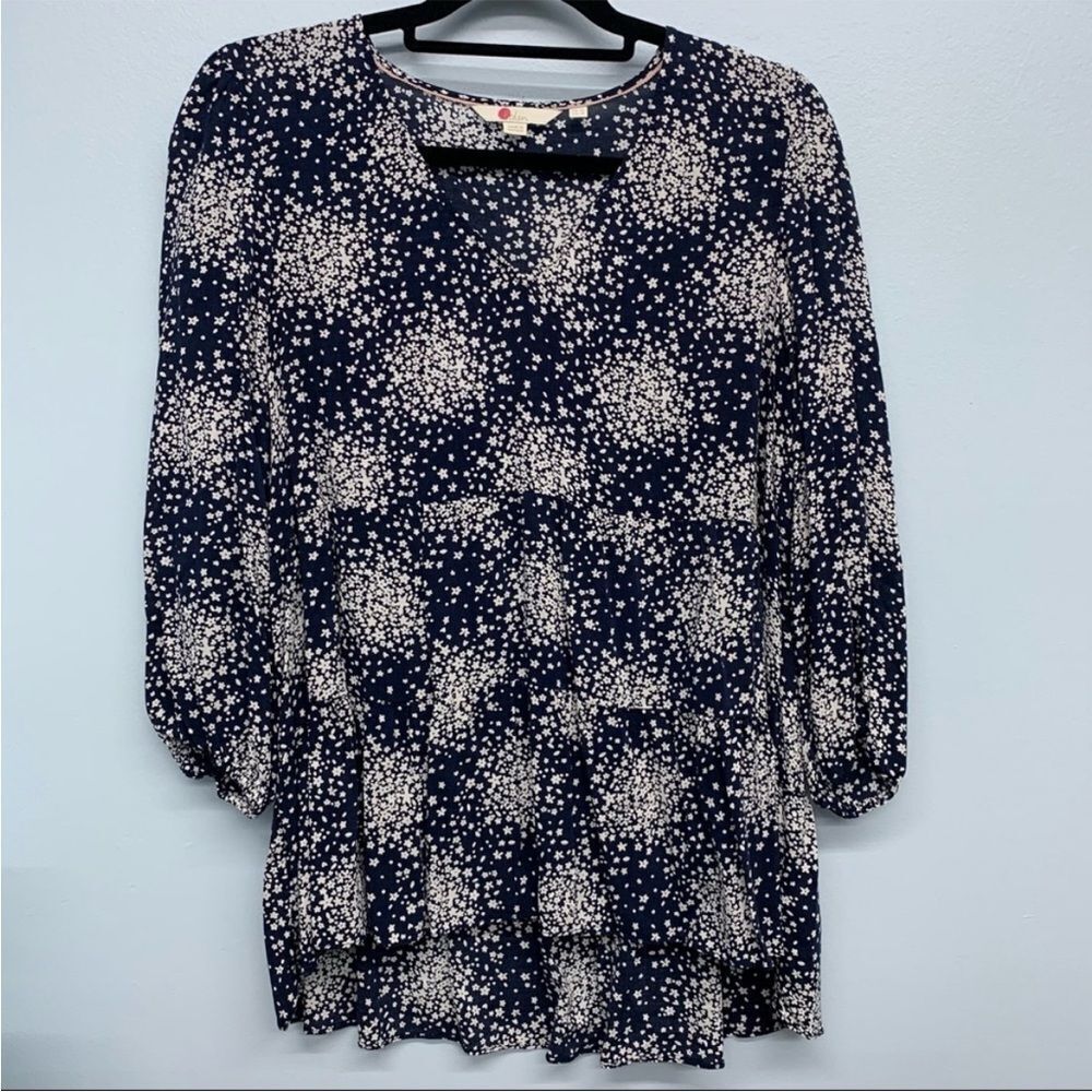 Boden blue & white tiered top 3/4 sleeves 4